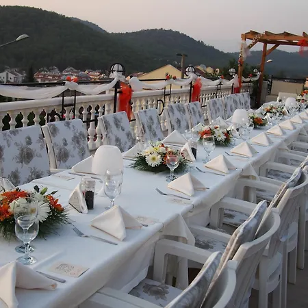 Ph 3* 올루데니스